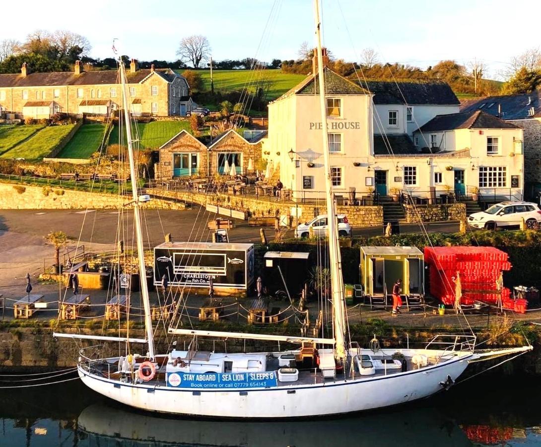 Stunning Yacht Sea Lion In Charlestown Harbour, Cornwall Hotel Kültér fotó